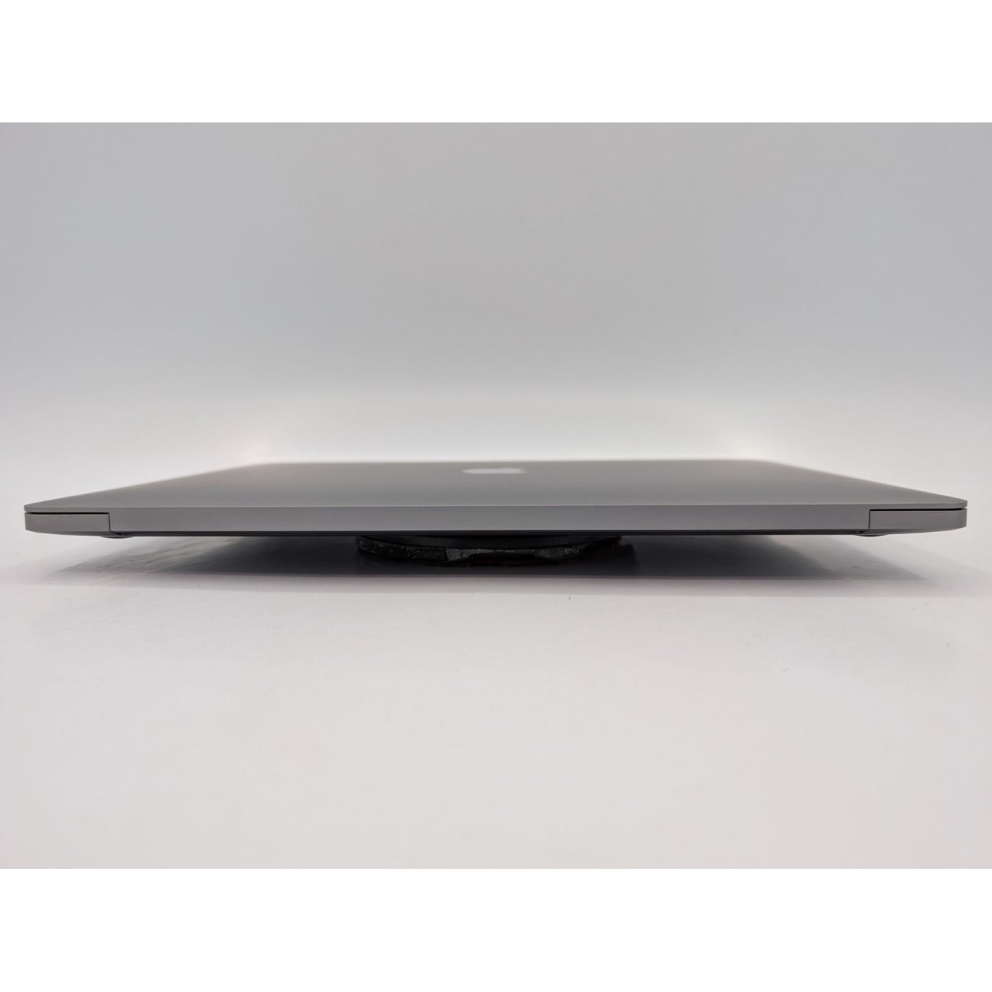 2020 Apple MacBook Pro A2251 Intel Core i7-1068NG7 13" Screen 512GB SSD 32GB RAM