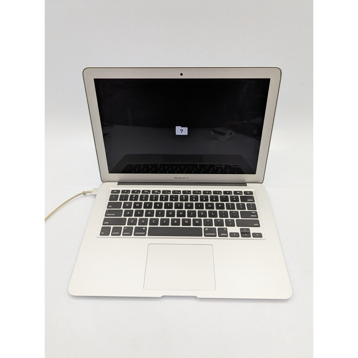 2017 Apple MacBook Air A1466 13" Intel Core i5-5350U 8GB RAM Silver Laptop