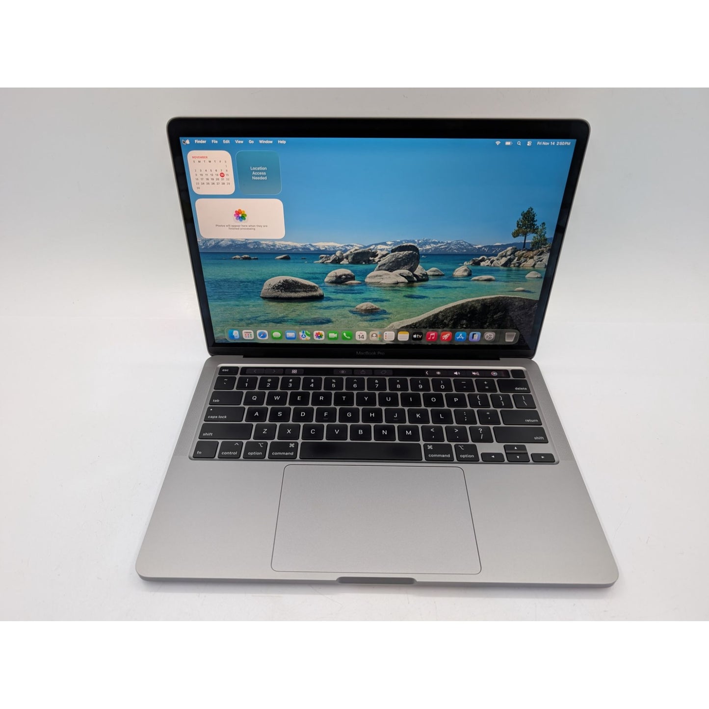 2020 Apple MacBook Pro A2251 13" Display Intel Core i7-1068NG7 32GB RAM 512GB SSD