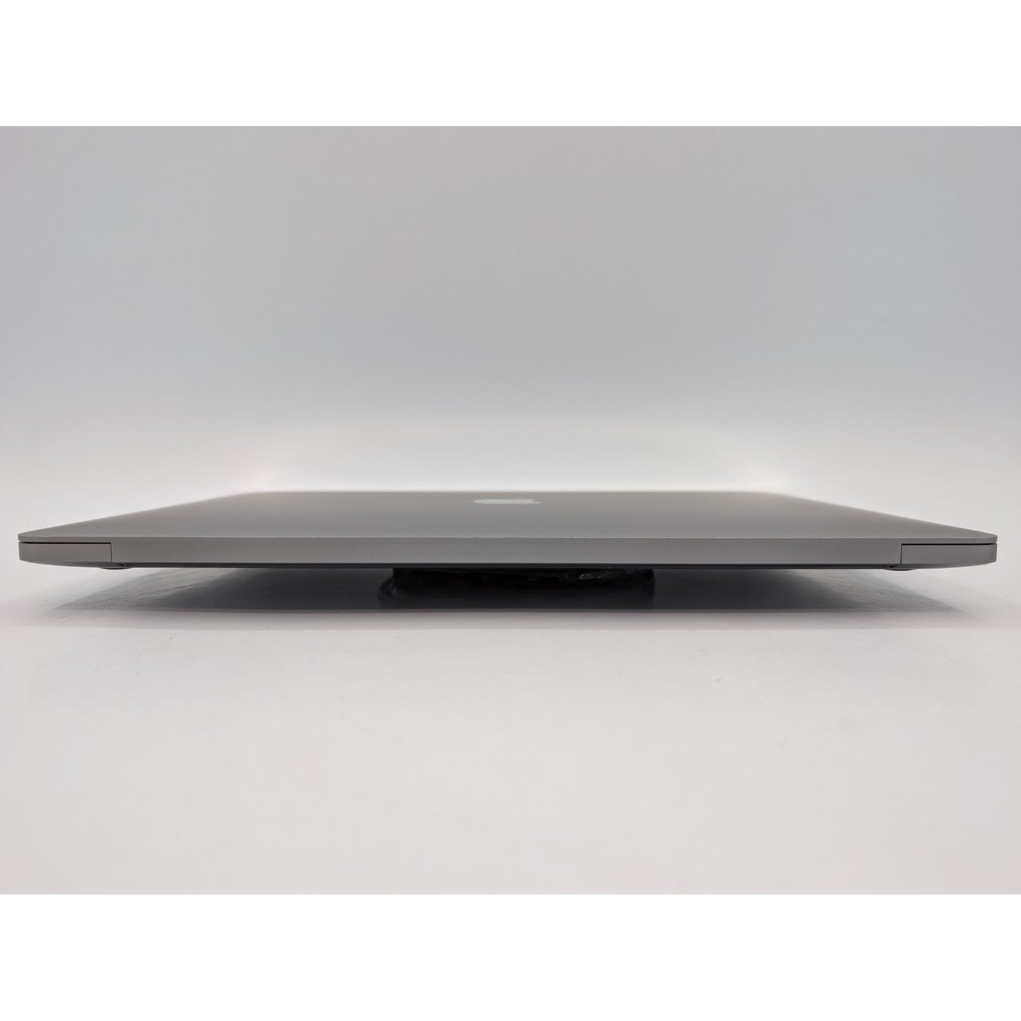 2020 Apple MacBook Pro A2251 13" Display Intel Core i7-1068NG7 32GB RAM 512GB SSD