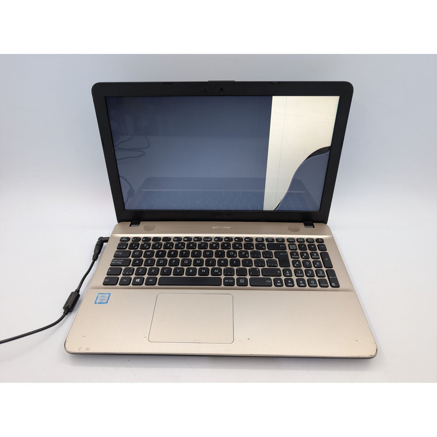 Asus X541UA-BS31-CB 15.6" Display Intel Core i3-6100U 2.30 GHz 4GB RAM Laptop