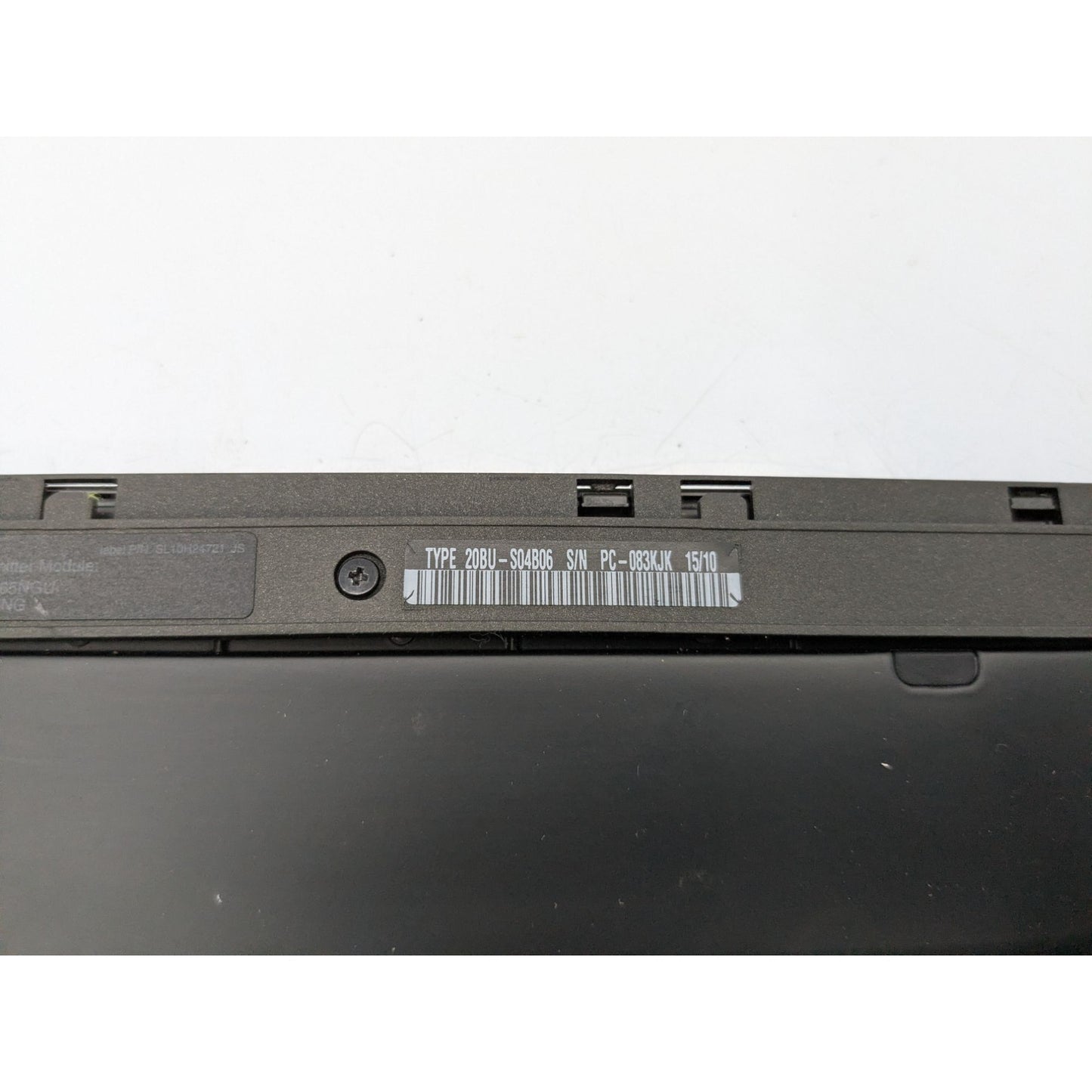 Lenovo ThinkPad T450 14" Display Intel Core i5-5300U 2.30 GHz 4GB RAM Laptop