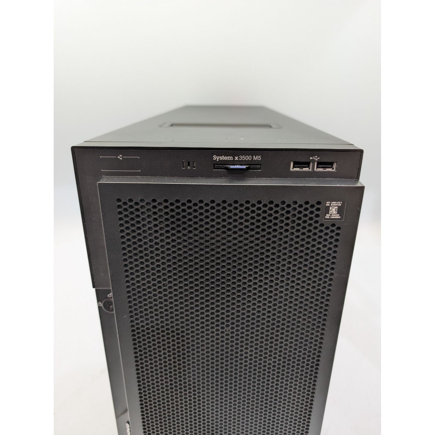 Lenovo System x3500 M5 2x Intel Xeon E5-2699 v3 1.90GHz 48GB RAM Tower Server