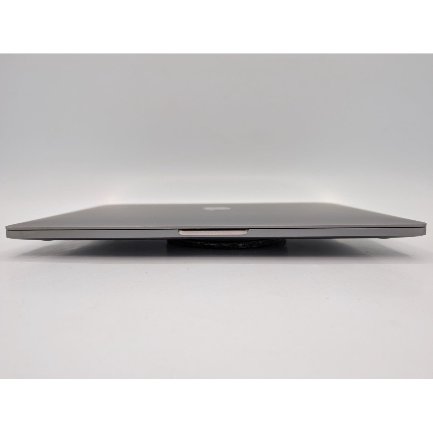 2020 Apple MacBook Pro A2251 13" 2.3GHz Intel Core i7-1068NG7 32GB RAM 512GB SSD