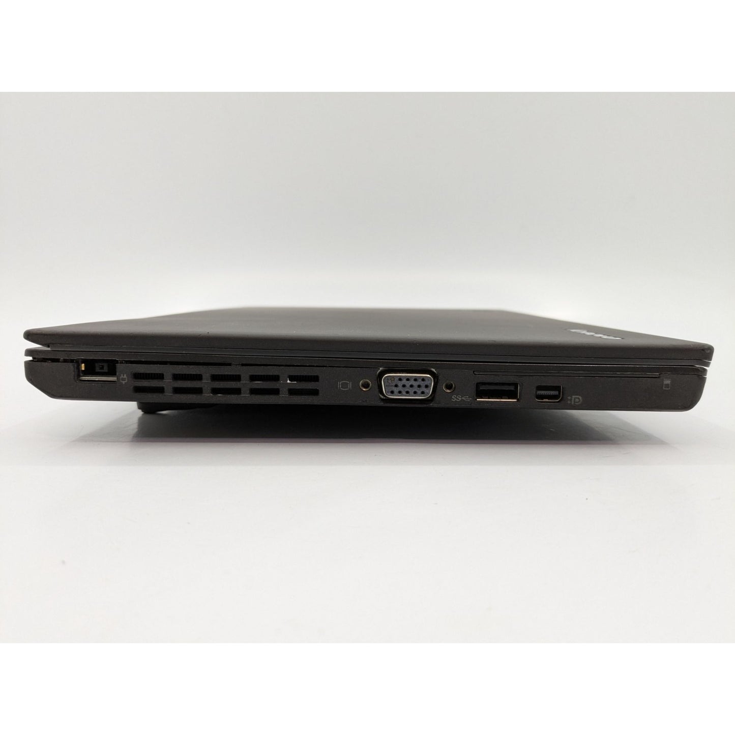 Lenovo ThinkPad X240 15.6" Screen Intel Core i7-4600U 2.10GHz Processor Laptop