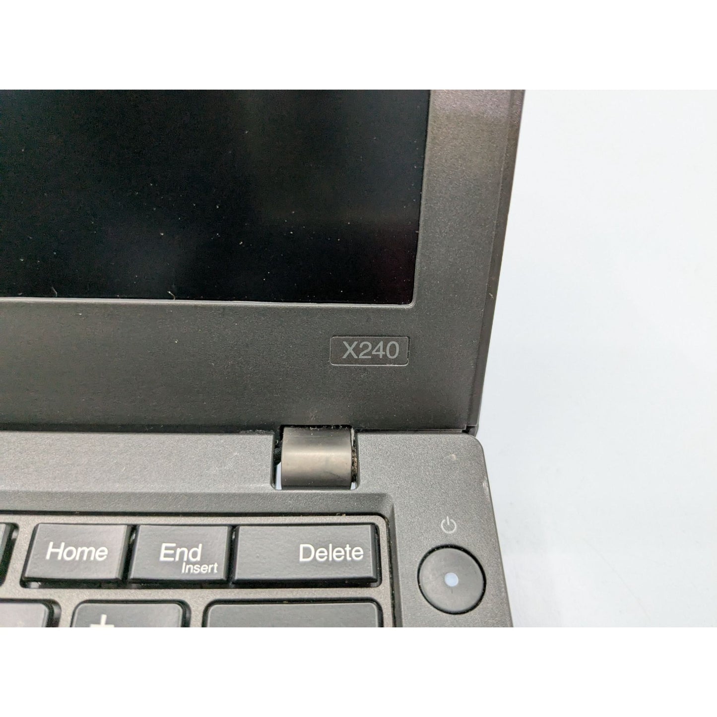 Lenovo ThinkPad X240 15.6" Screen Intel Core i7-4600U 2.10GHz Processor Laptop