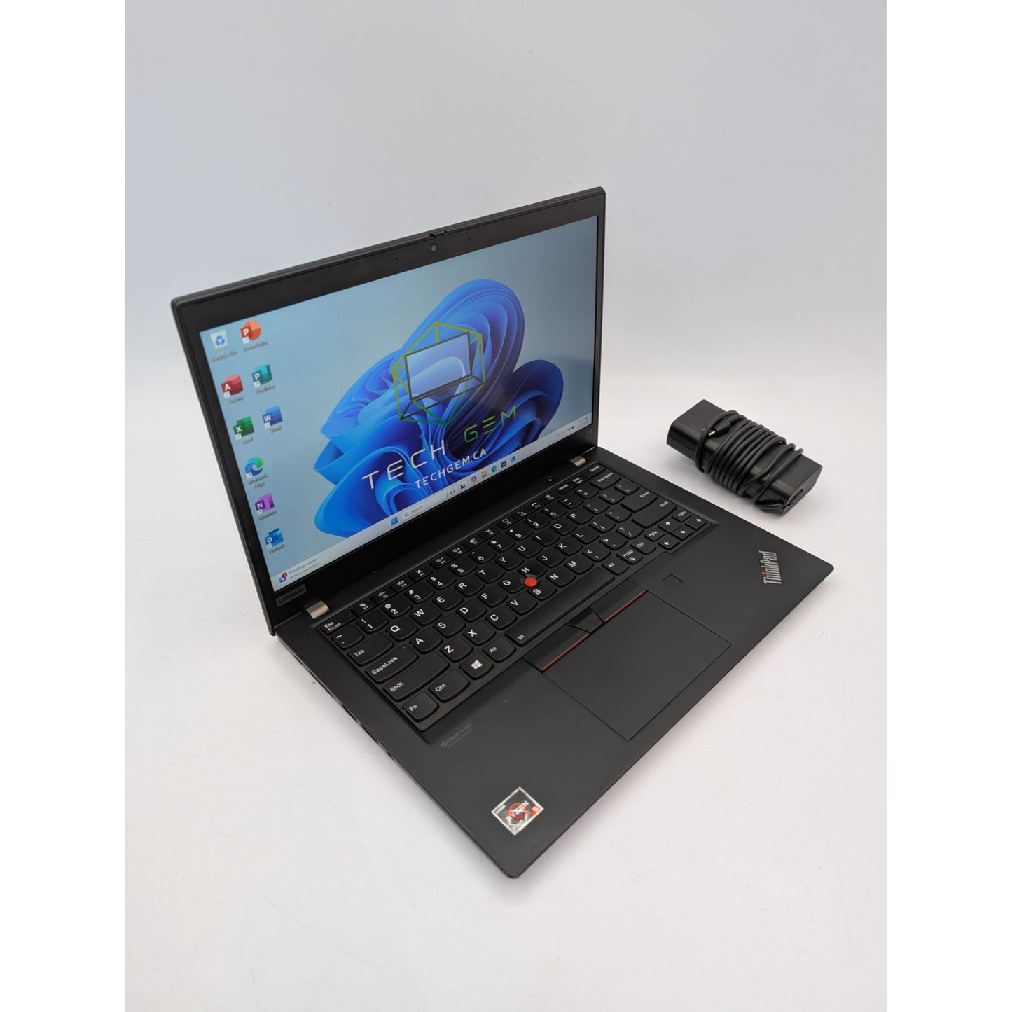 Lenovo ThinkPad X13 Gen 1 13.3" Touchscreen AMD Ryzen 5-4650U 16GB RAM 256GB SSD