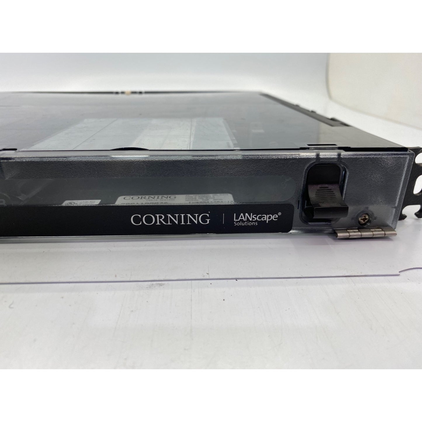 Corning Closet Connector Housing CCH-01U LANscape Fiber Panel Includes Cables & Connectors 1U Pre-Owned