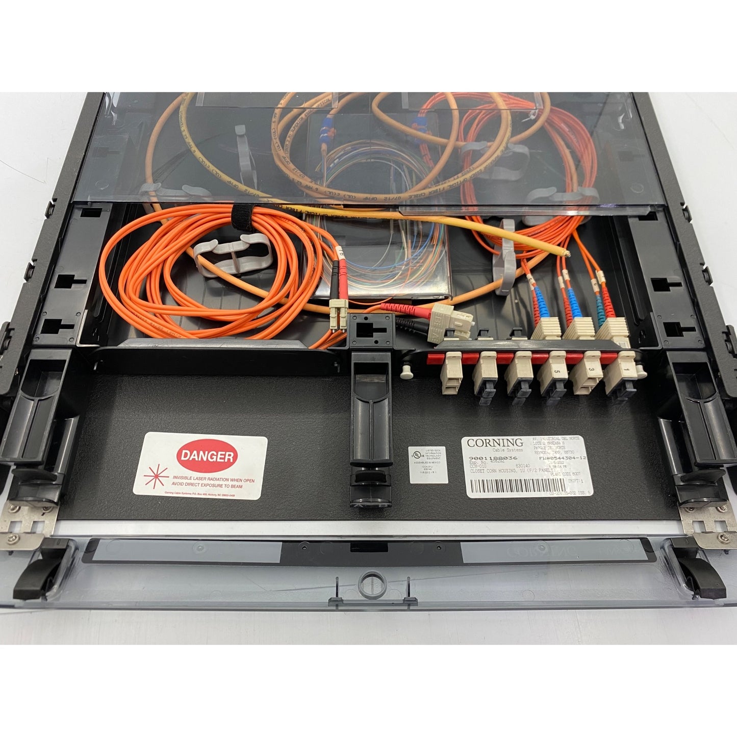 Corning Closet Connector Housing CCH-01U LANscape Fiber Panel Includes Cables & Connectors 1U Pre-Owned