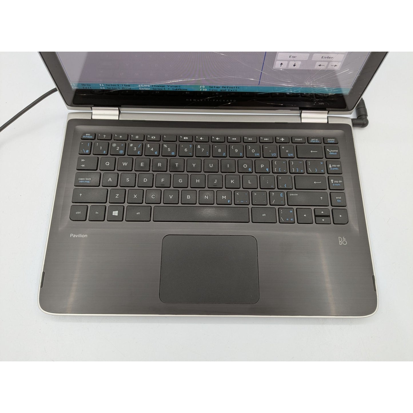 HP Pavilion x360 Convertible 13-s120ca 13.3" Intel Core i3-6100U 2.30GHz 4GB RAM