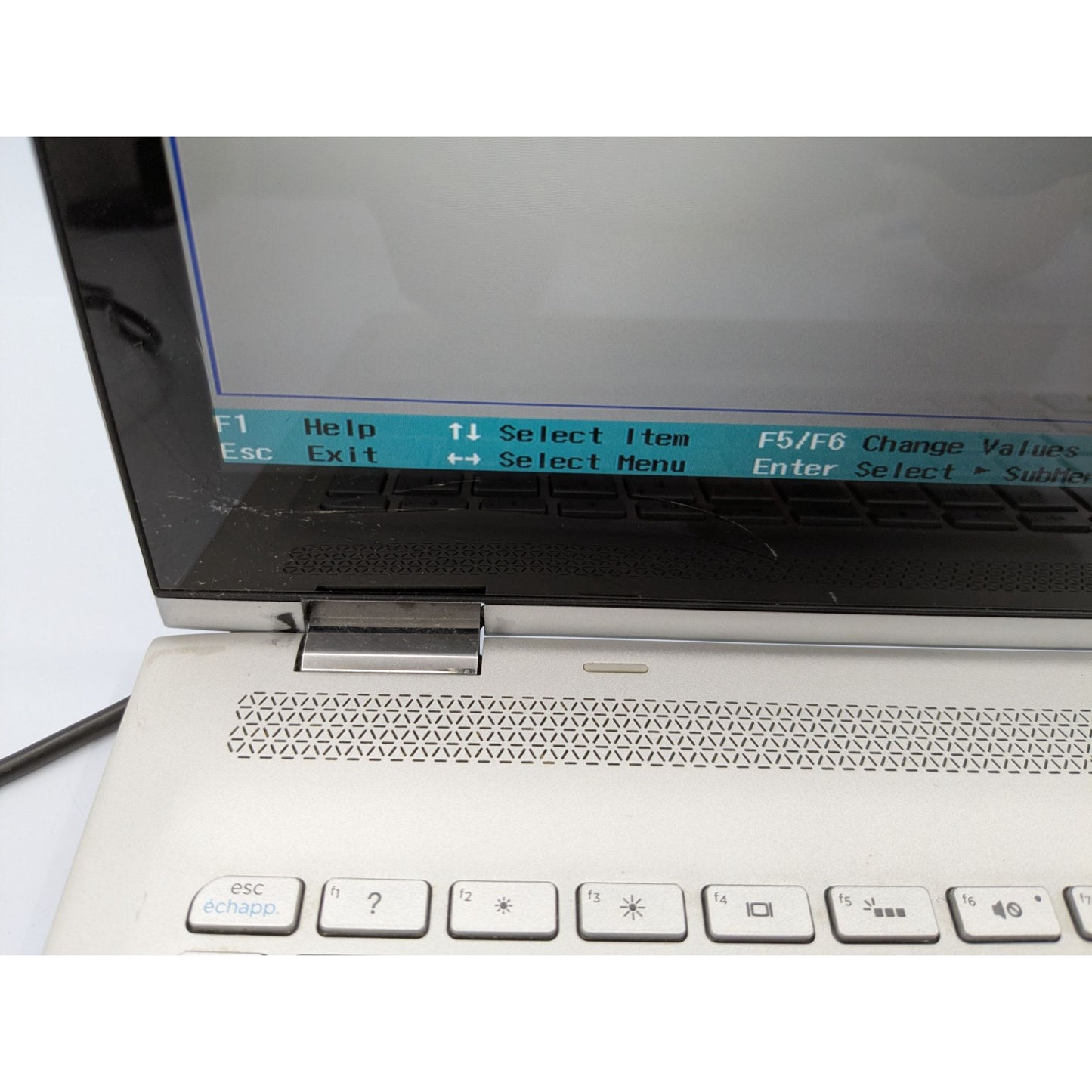 HP Envy X360 Convertible 15-AQ118CA 15.6” Intel Core i5-7200U Processor 2.50 Ghz