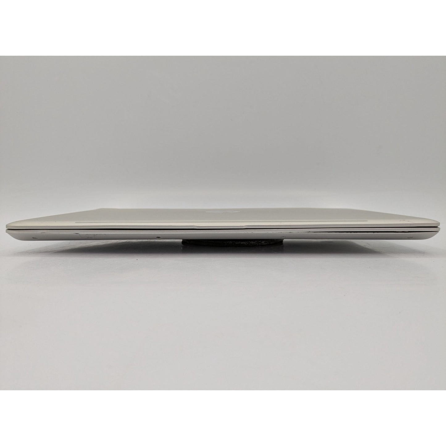 HP Envy X360 Convertible 15-AQ118CA 15.6” Intel Core i5-7200U Processor 2.50 Ghz