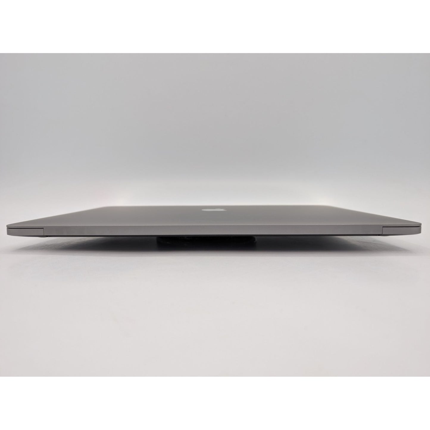 2018 Apple MacBook Pro A1990 15" Intel i7-8750H 16GB RAM 256GB SSD macOS Sequoia