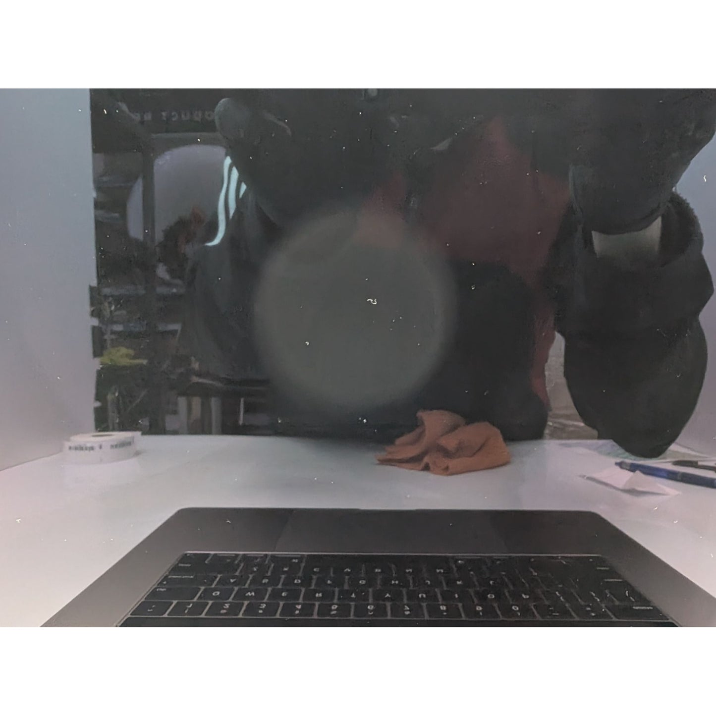 2018 Apple MacBook Pro A1990 15" Intel i7-8750H 16GB RAM 256GB SSD macOS Sequoia