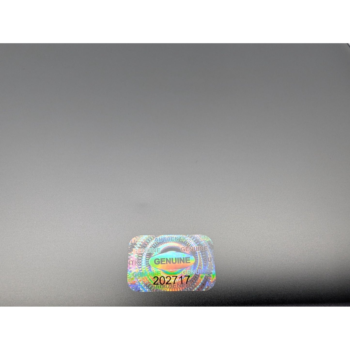 2020 Apple MacBook Pro A2251 13" Screen Intel Core i7-1068NG7 512GB SSD 32GB RAM