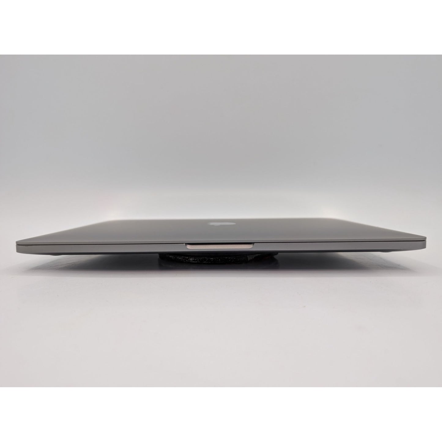 2020 Apple MacBook Pro A2251 13" Screen Intel Core i7-1068NG7 512GB SSD 32GB RAM