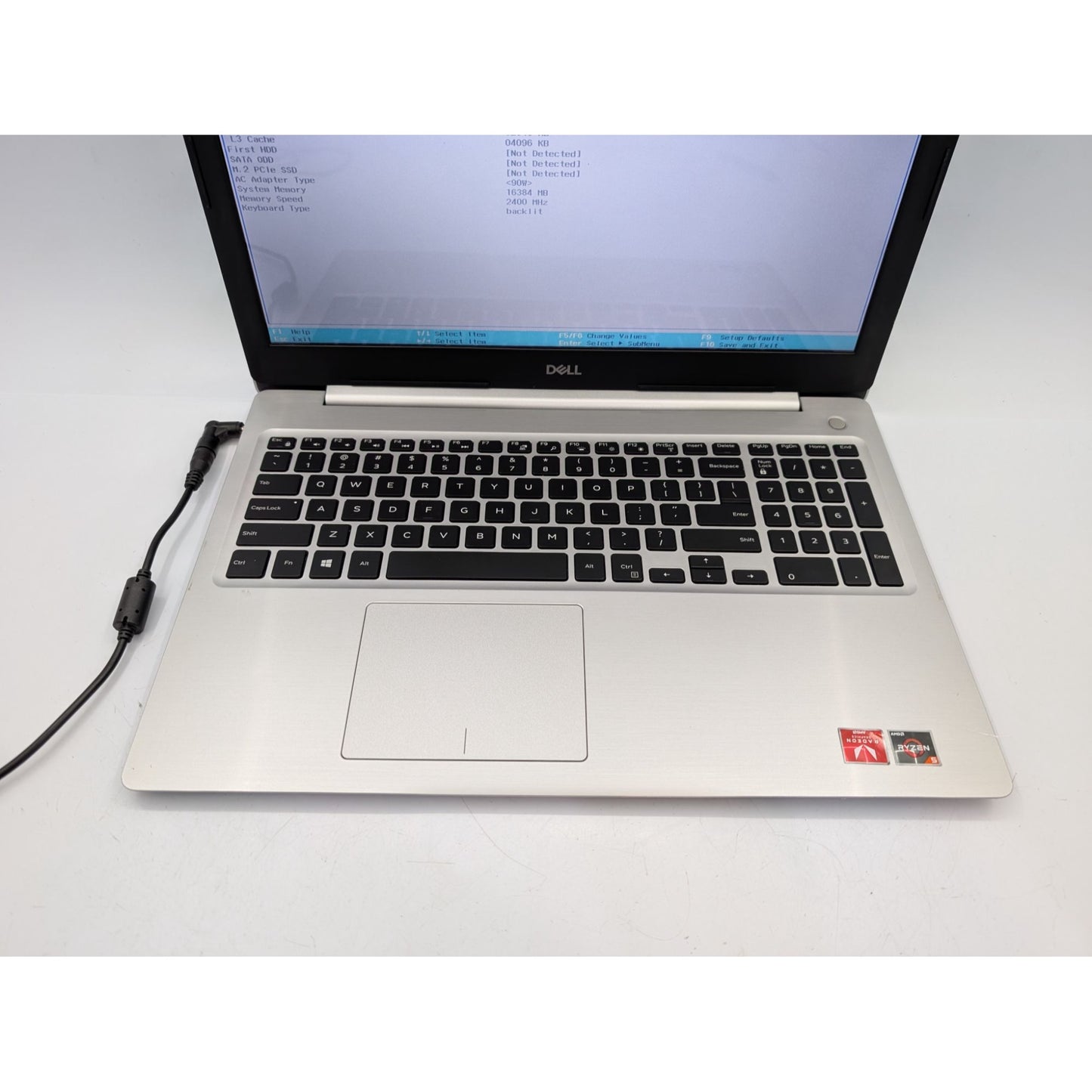 Dell Inspiron 5575 15.6" Display AMD Ryzen 5 2500U 3.60GHz 8GB RAM Silver Laptop