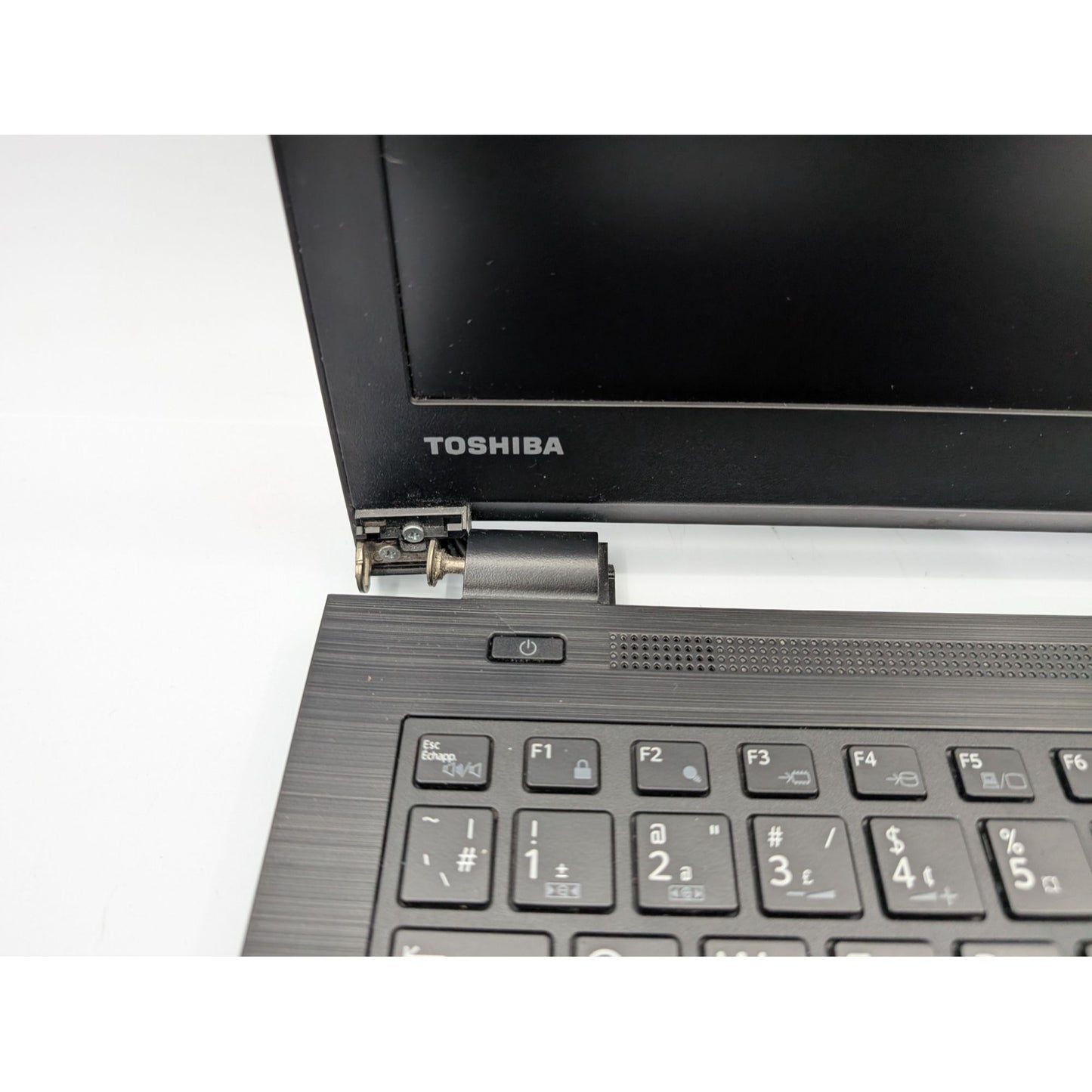Toshiba Dynabook Tecra A50-EC 15.6" Screen Intel Core i5-8350U 1.70 GHz Laptop