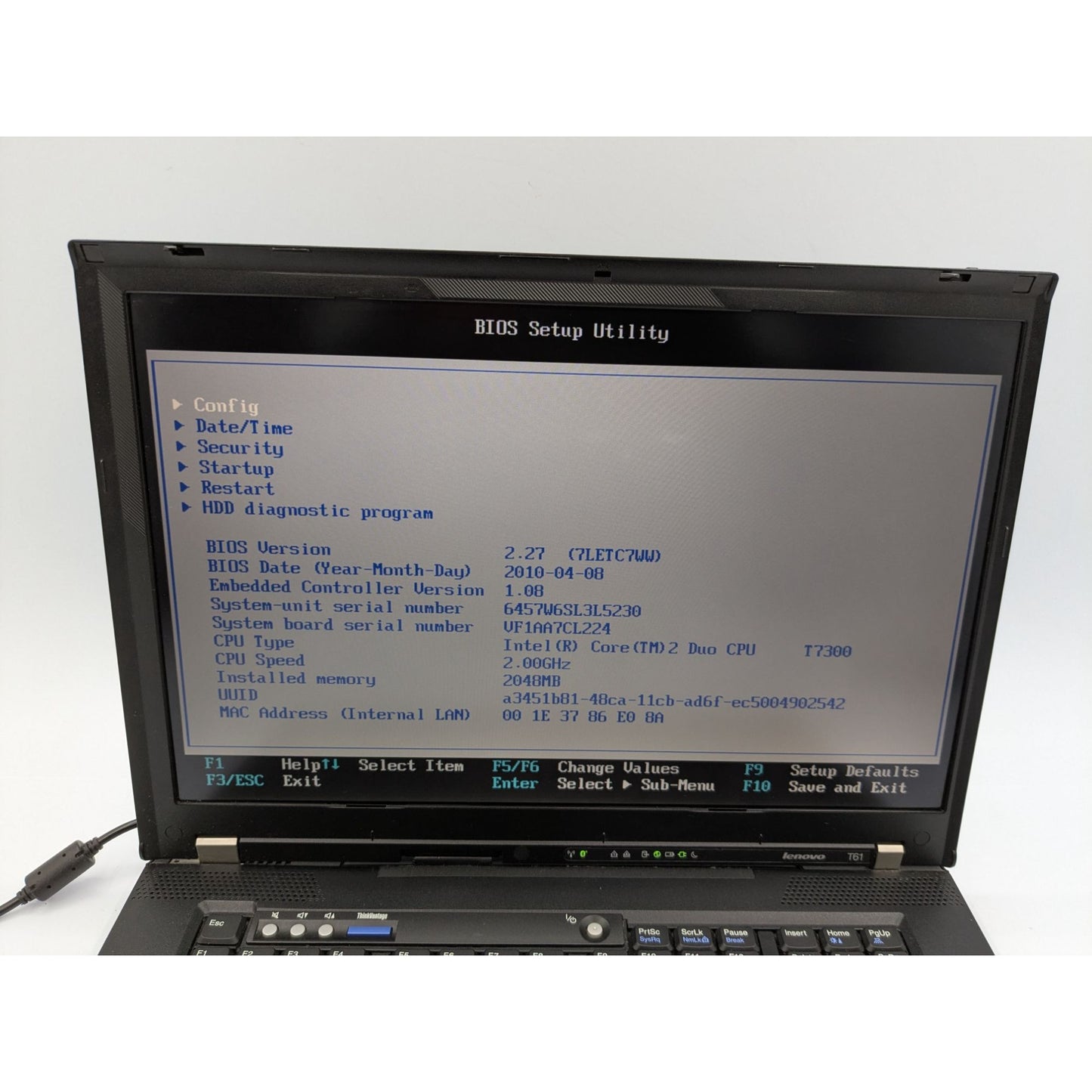 Lenovo ThinkPad T61 15.6" Display Intel Core 2 Duo T7300 2.00 GHz 2GB RAM Laptop