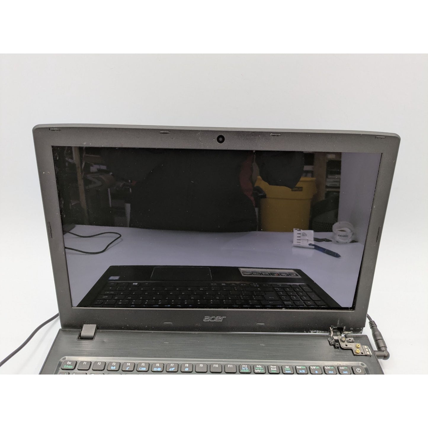 Acer Aspire E5-575T-58WH 15.6" Display Screen Intel Core i5-7200U Black Laptop