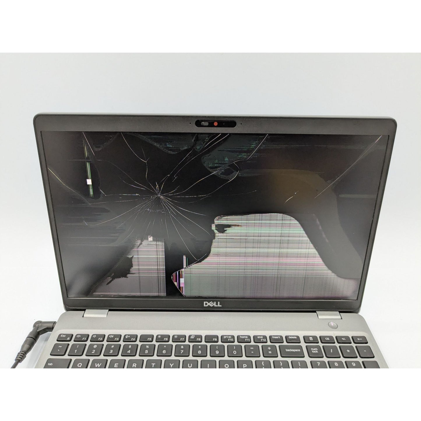 Dell Latitude 5510 15.6" Intel Core i7-10610U 1.8 GHz Broken Display