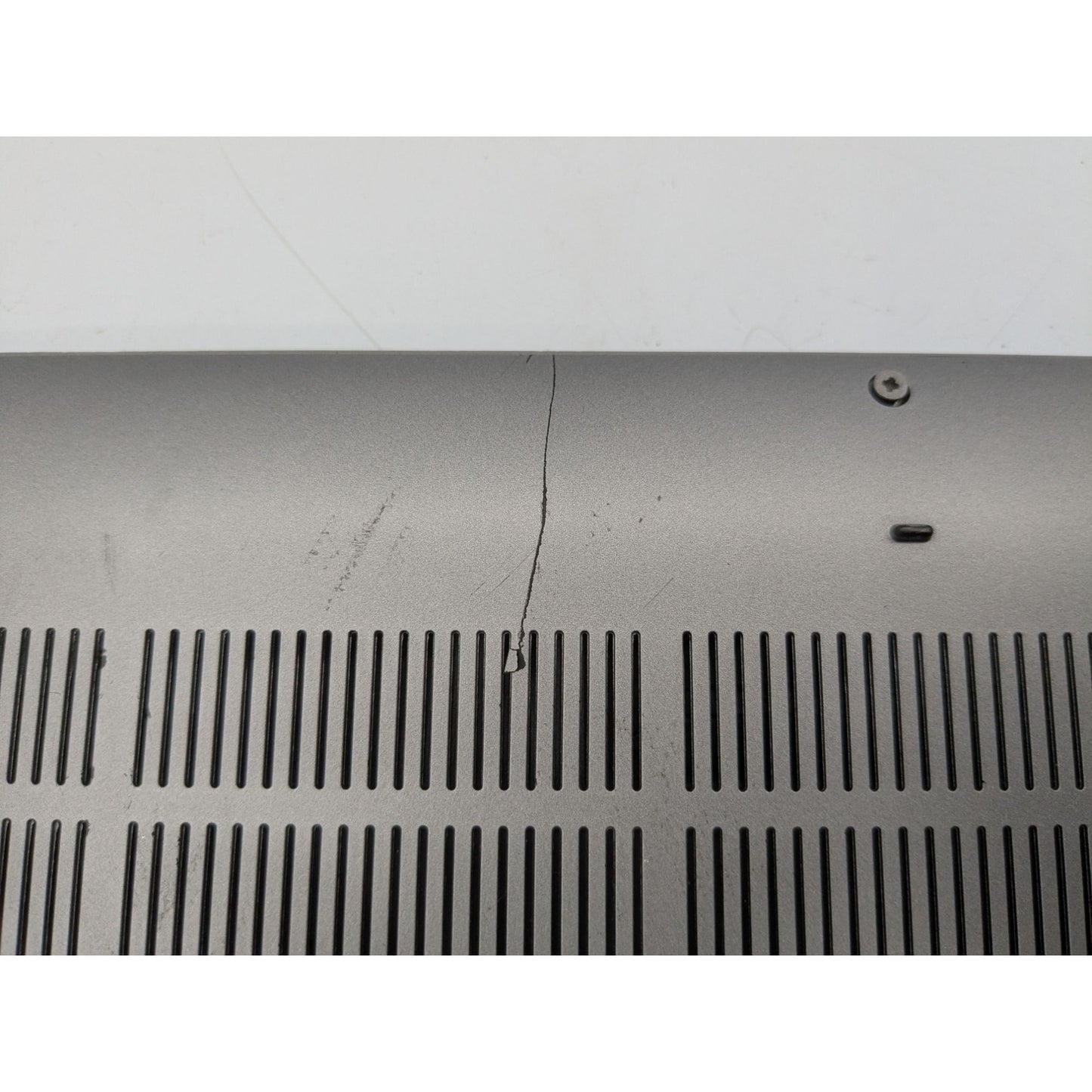 Dell Latitude 5510 15.6" Intel Core i7-10610U 1.8 GHz Broken Display