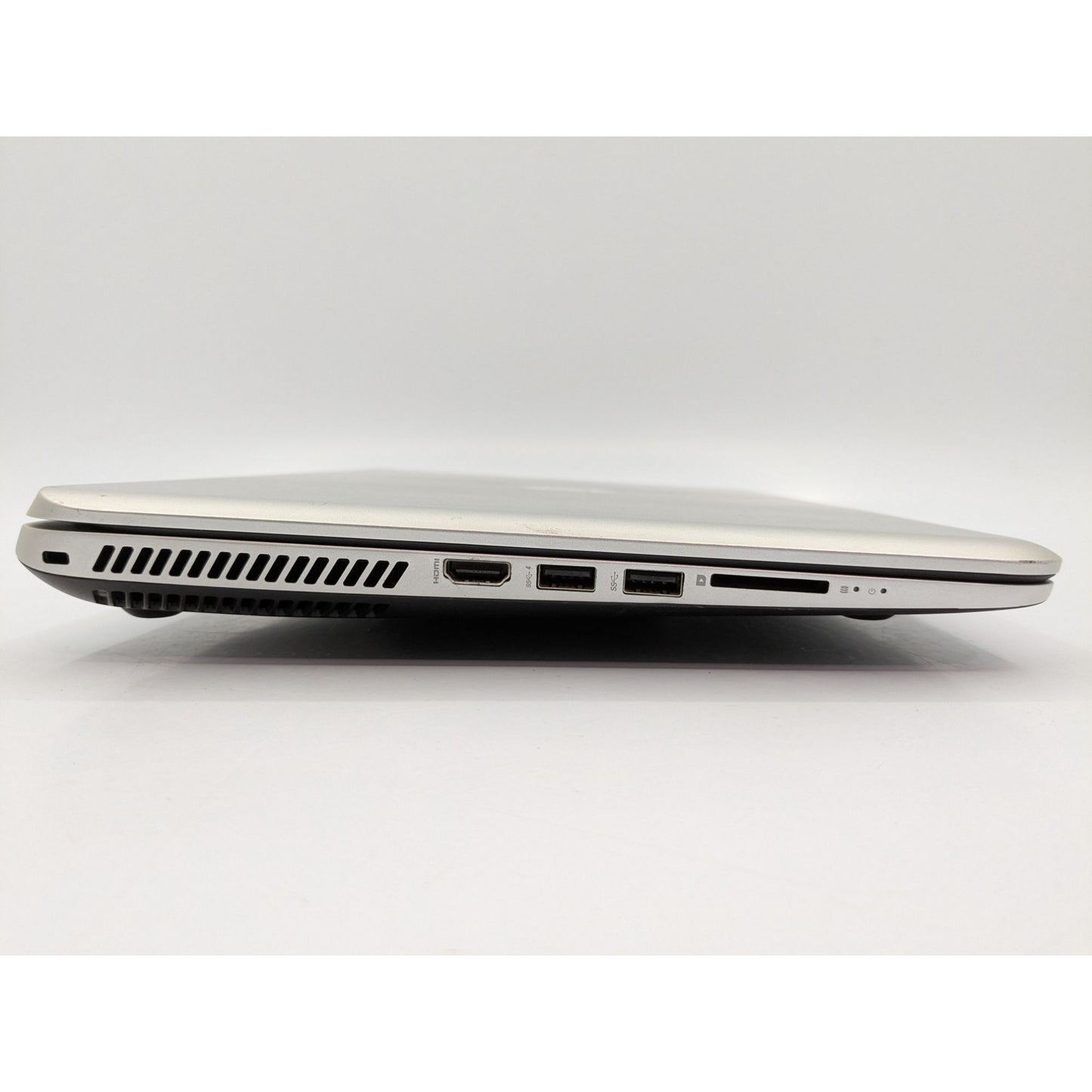 HP Envy M6-N168CA AMD FX-7500 15.6" Display 4GB RAM 2.10GHz Processor Laptop