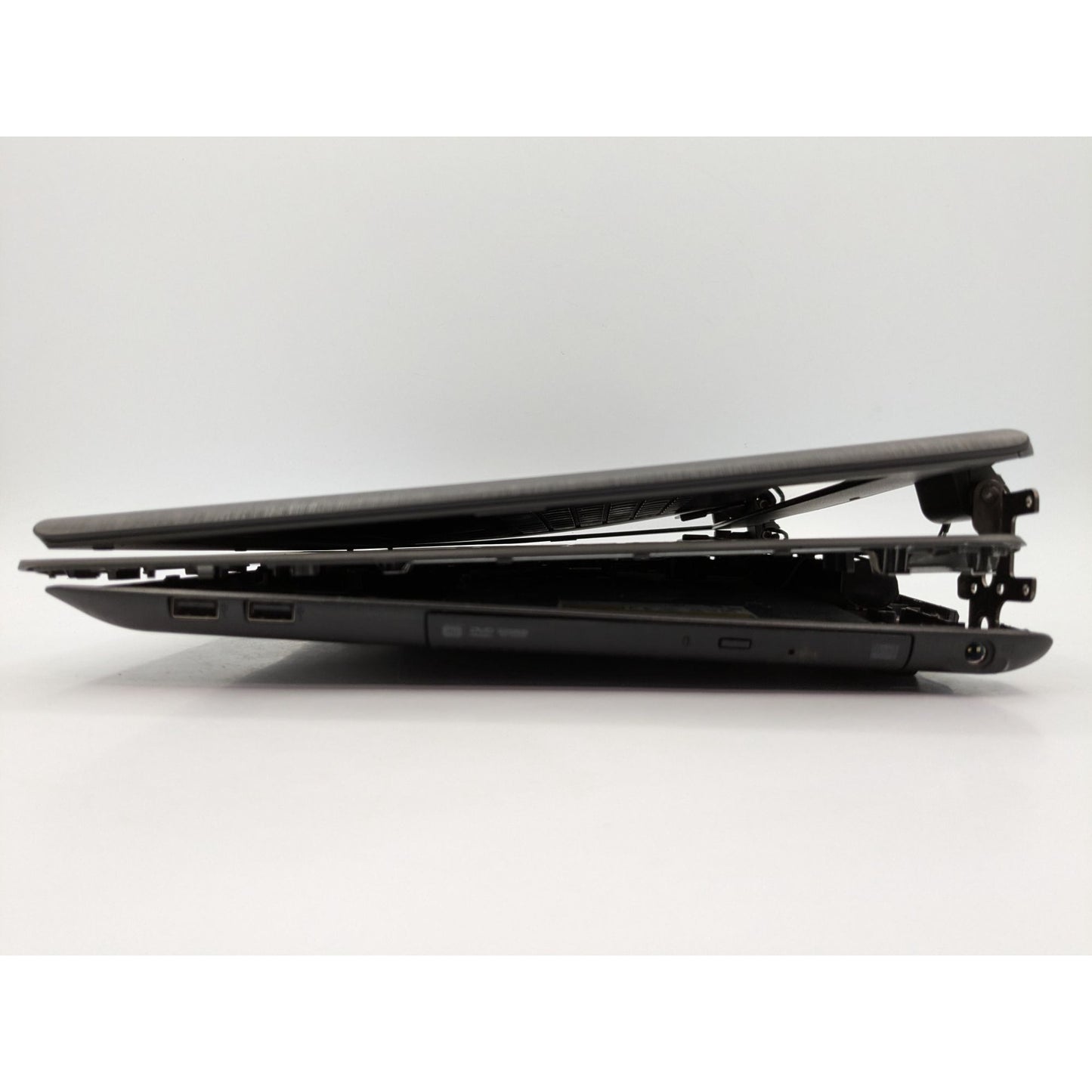 Acer Aspire E5-773G-5273 17.3" Display Intel Core i5-6200U 2.30 GHz 4GB RAM