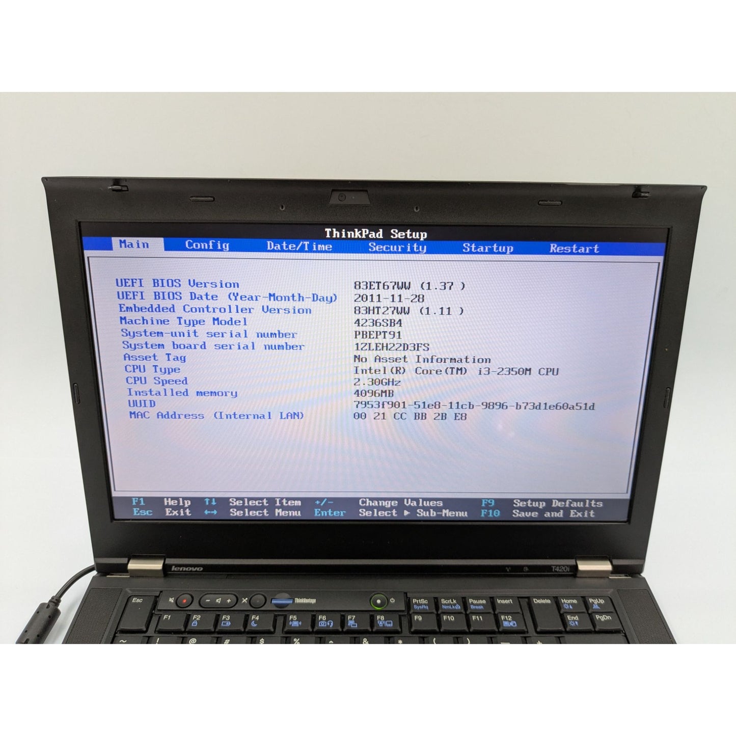 Lenovo ThinkPad T420i 14" Intel Core i3-2350M 2.30GHz Processor 4GB RAM Laptop