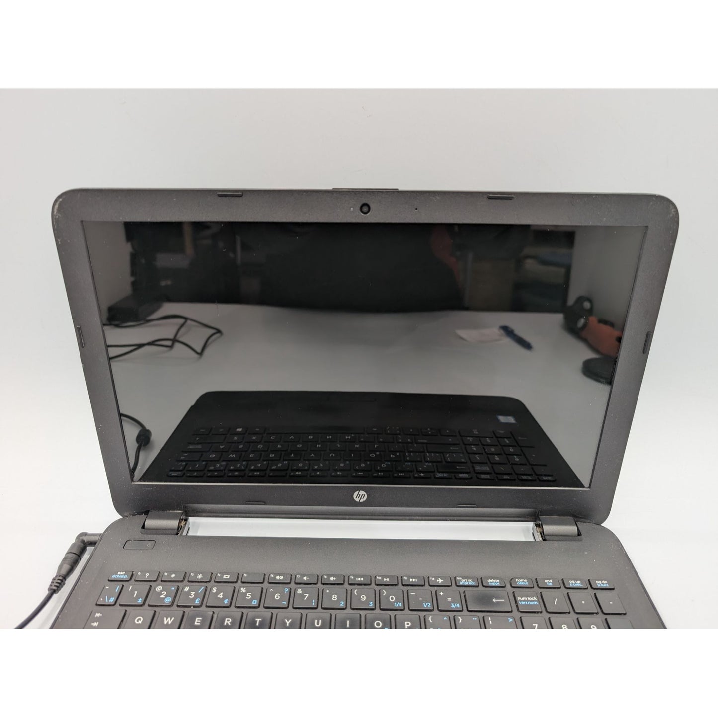 HP 15-Ay068Ca Intel Core i7-6500U 15.6" Screen 2.50GHz Processor Black Laptop