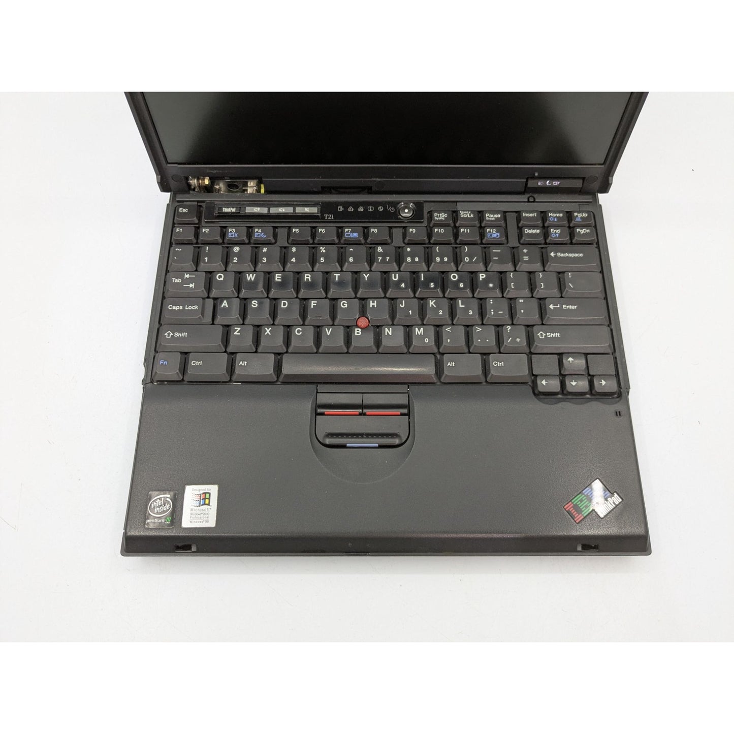 IBM ThinkPad T21 14" Screen Laptop Intel Pentium III 0.75GHz Processor 128MB RAM