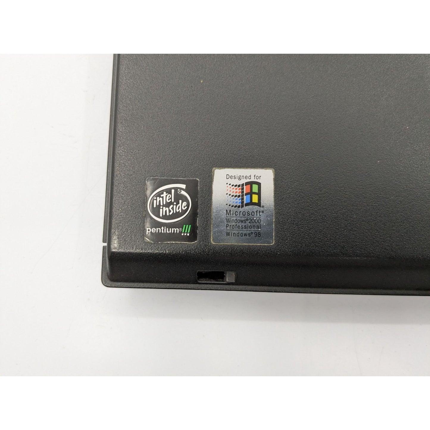 IBM ThinkPad T21 14" Screen Laptop Intel Pentium III 0.75GHz Processor 128MB RAM