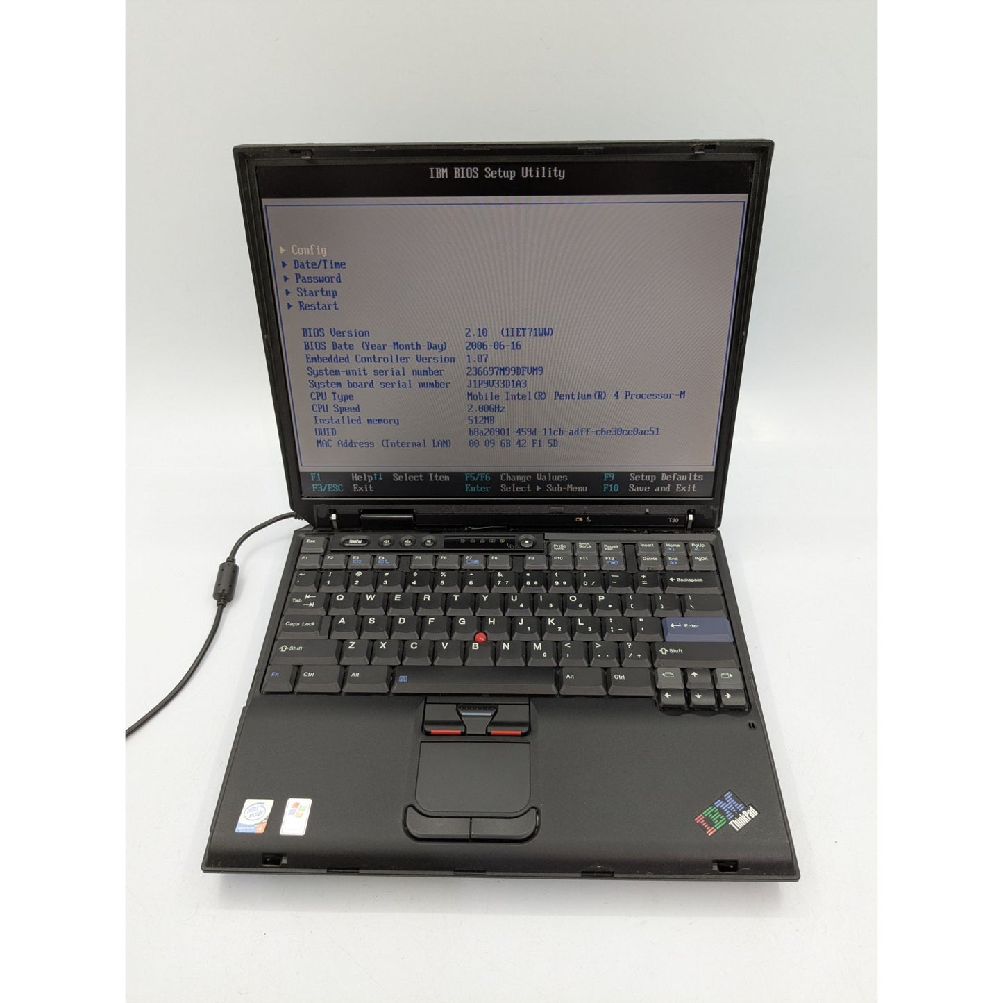 IBM ThinkPad T30 14" Display Intel Pentium 4 2.00GHz Processor 512MB RAM Laptop