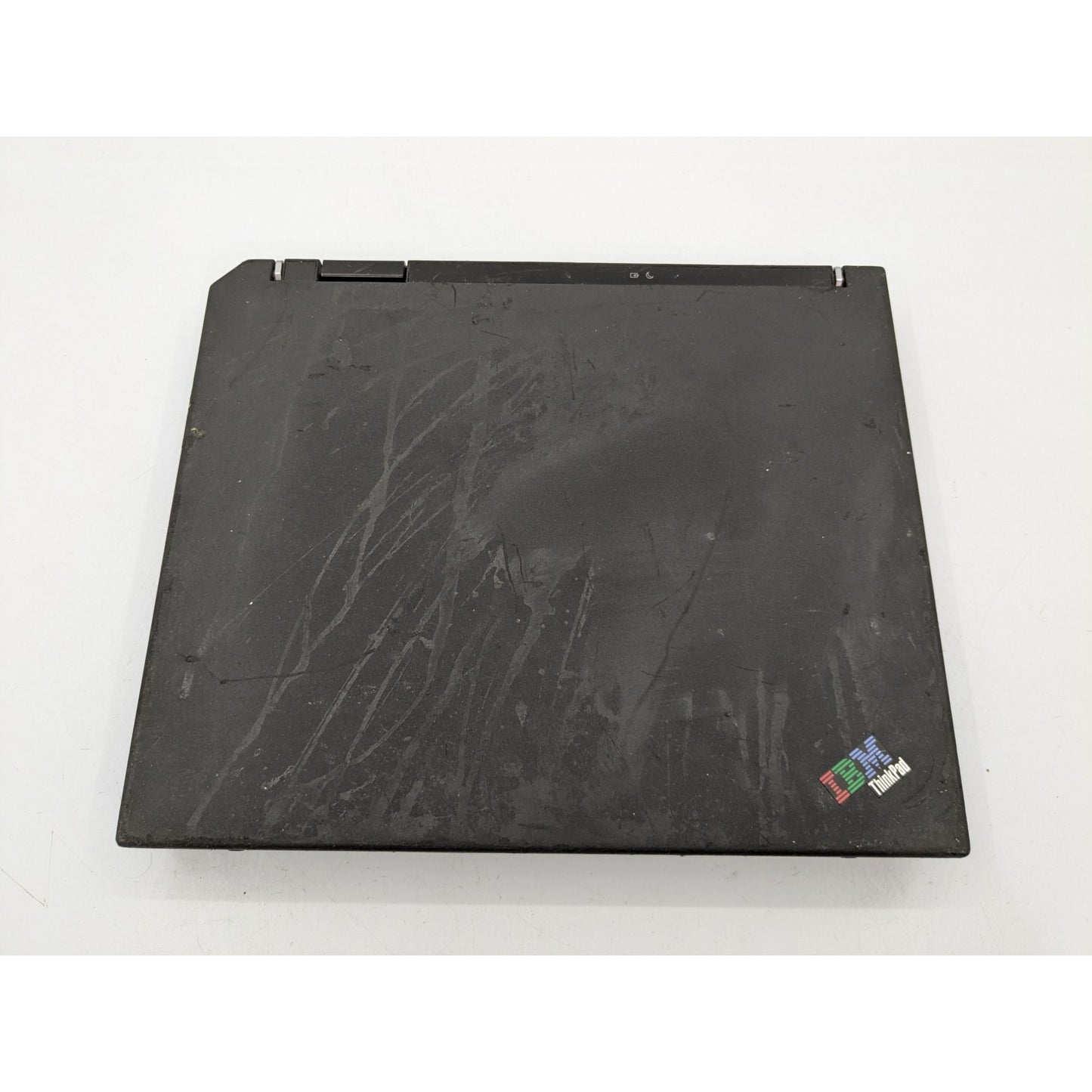 IBM ThinkPad T30 14" Display Intel Pentium 4 2.00GHz Processor 512MB RAM Laptop