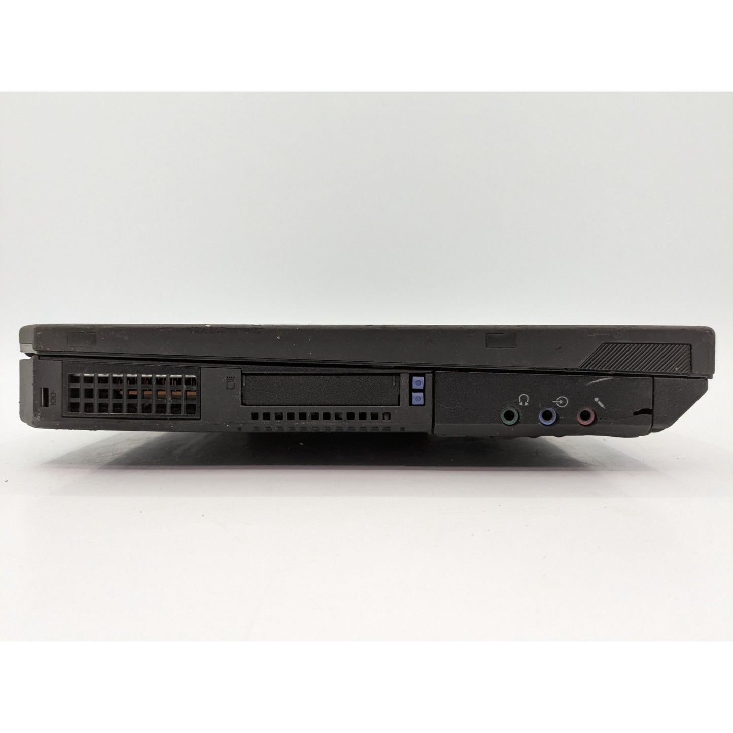 IBM ThinkPad T30 14" Display Intel Pentium 4 2.00GHz Processor 512MB RAM Laptop