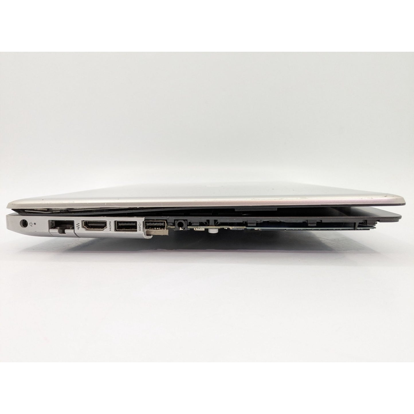 HP 15-DB0003CA 2200U 15.6" Screen AMD Ryzen 3 8GB RAM 128GB SSD Windows 11 Home