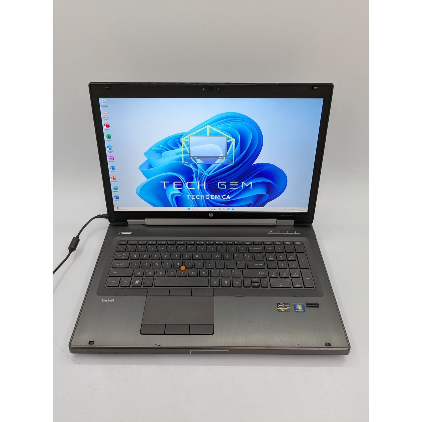 HP EliteBook 8760w 17.3" Intel i7-2920MX 2.50GHz 8GB RAM 128GB SSD Win 11 Pro