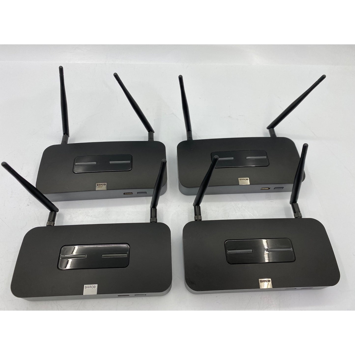 Barco R9861008 ClickShare Wireless Presentation System Bundle With 4 Base Units & 6 USB Buttons