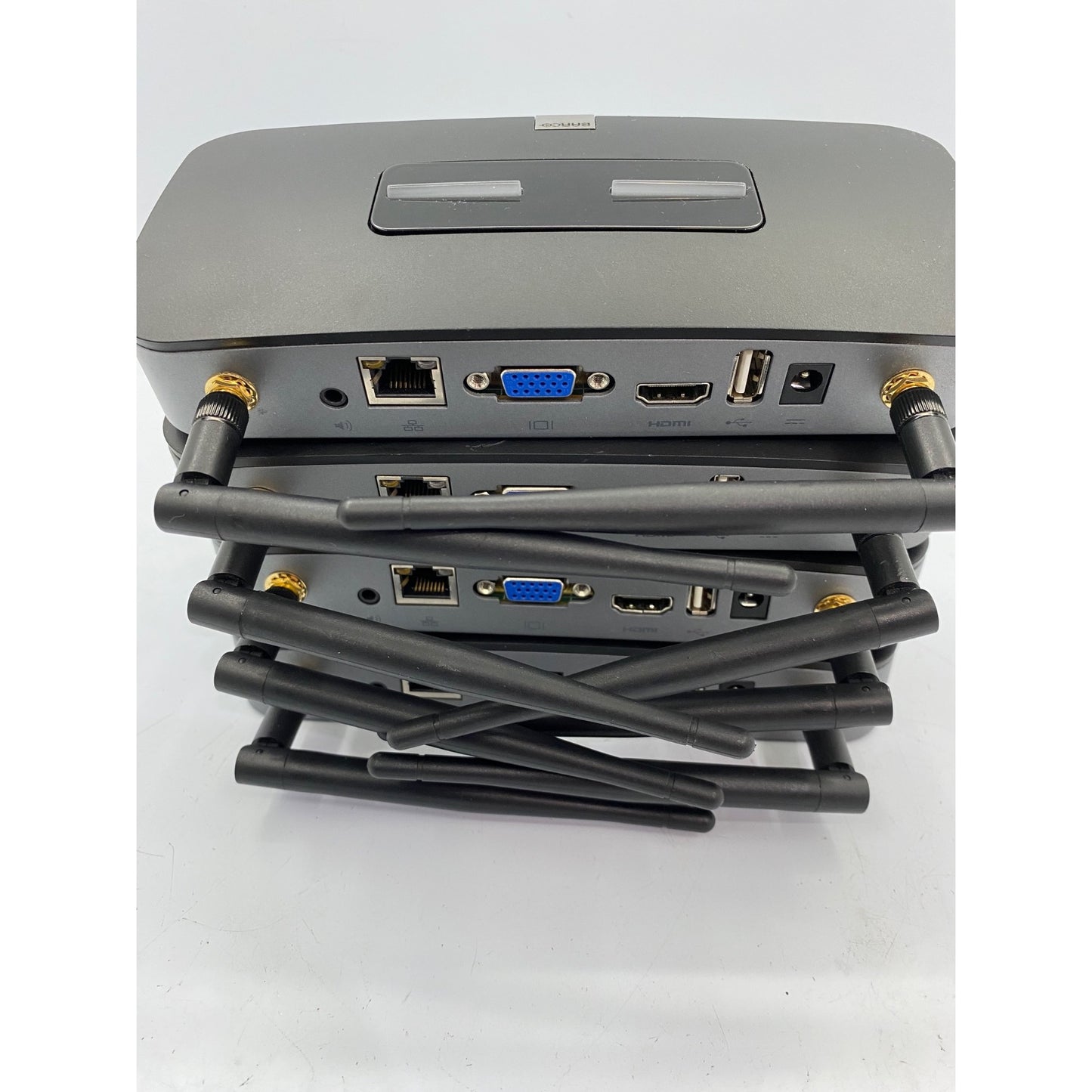 Barco R9861008 ClickShare Wireless Presentation System Bundle With 4 Base Units & 6 USB Buttons