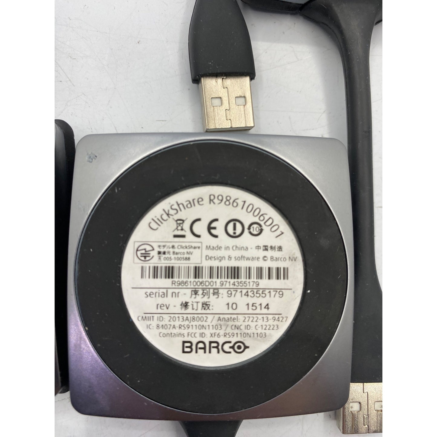 Barco R9861008 ClickShare Wireless Presentation System Bundle With 4 Base Units & 6 USB Buttons