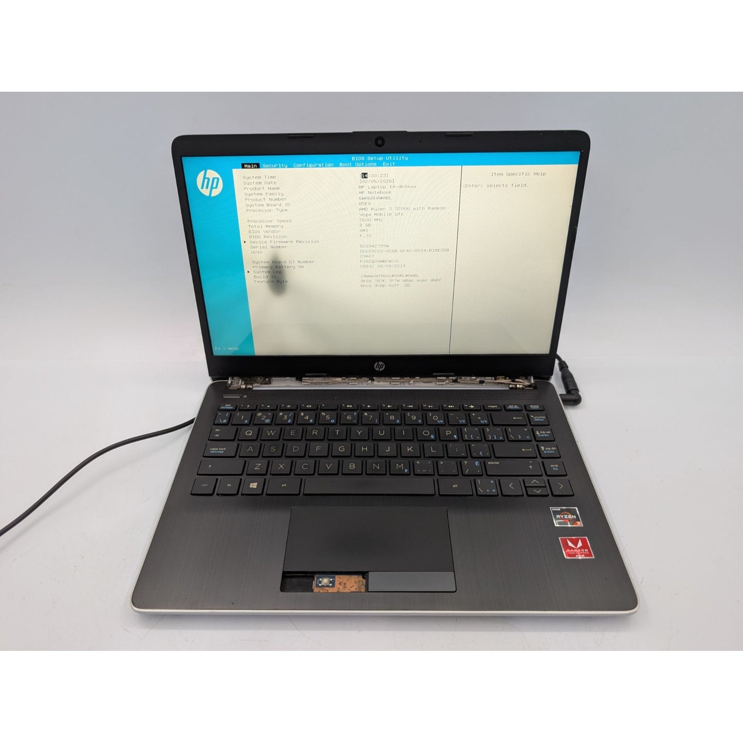 HP 14-DK0058CA 14" Display AMD Ryzen 3 3200U 2.60GHz Processor Silver Laptop