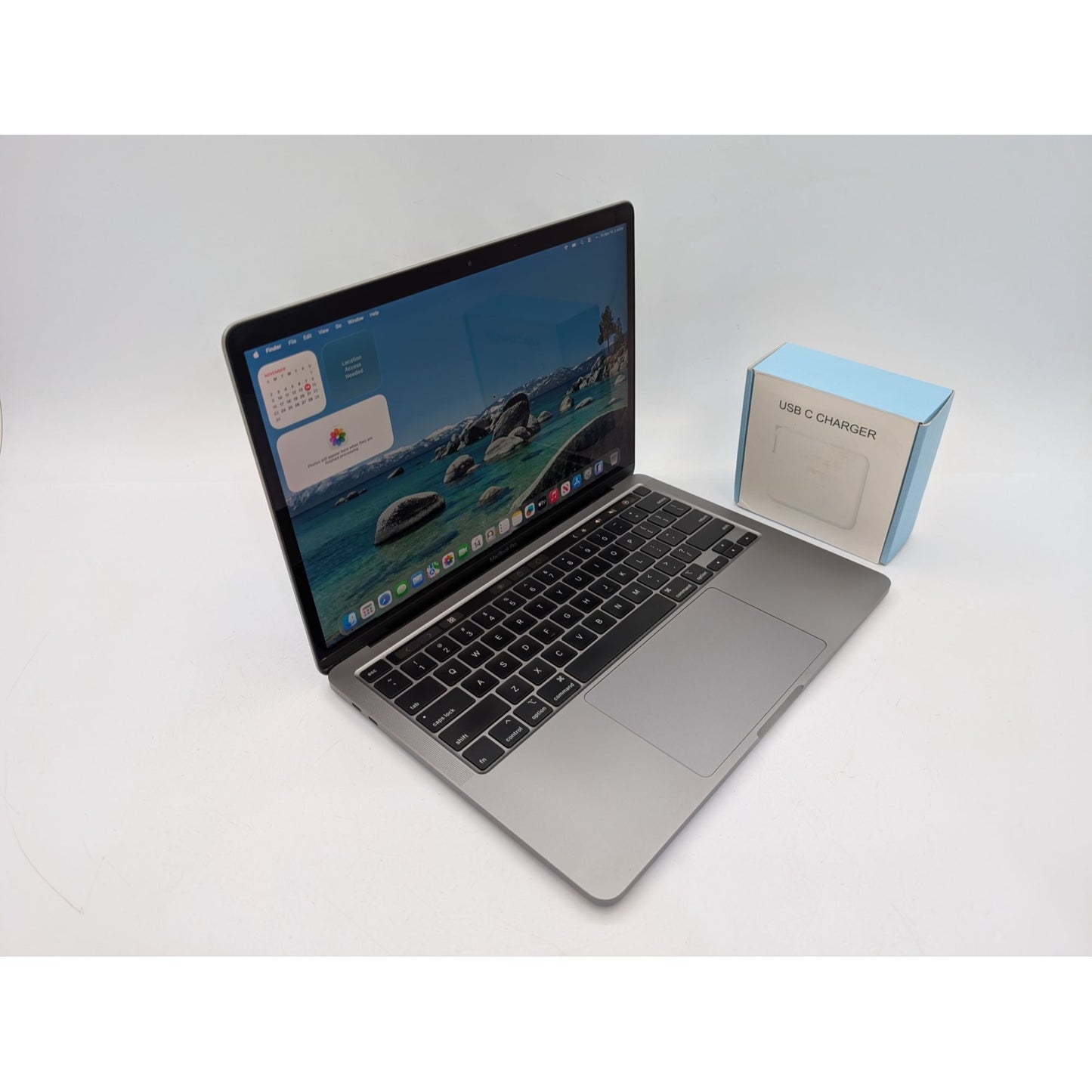 2020 Apple MacBook Pro A2251 13" Screen Intel Core i7 1068NG7 32GB RAM 512GB SSD