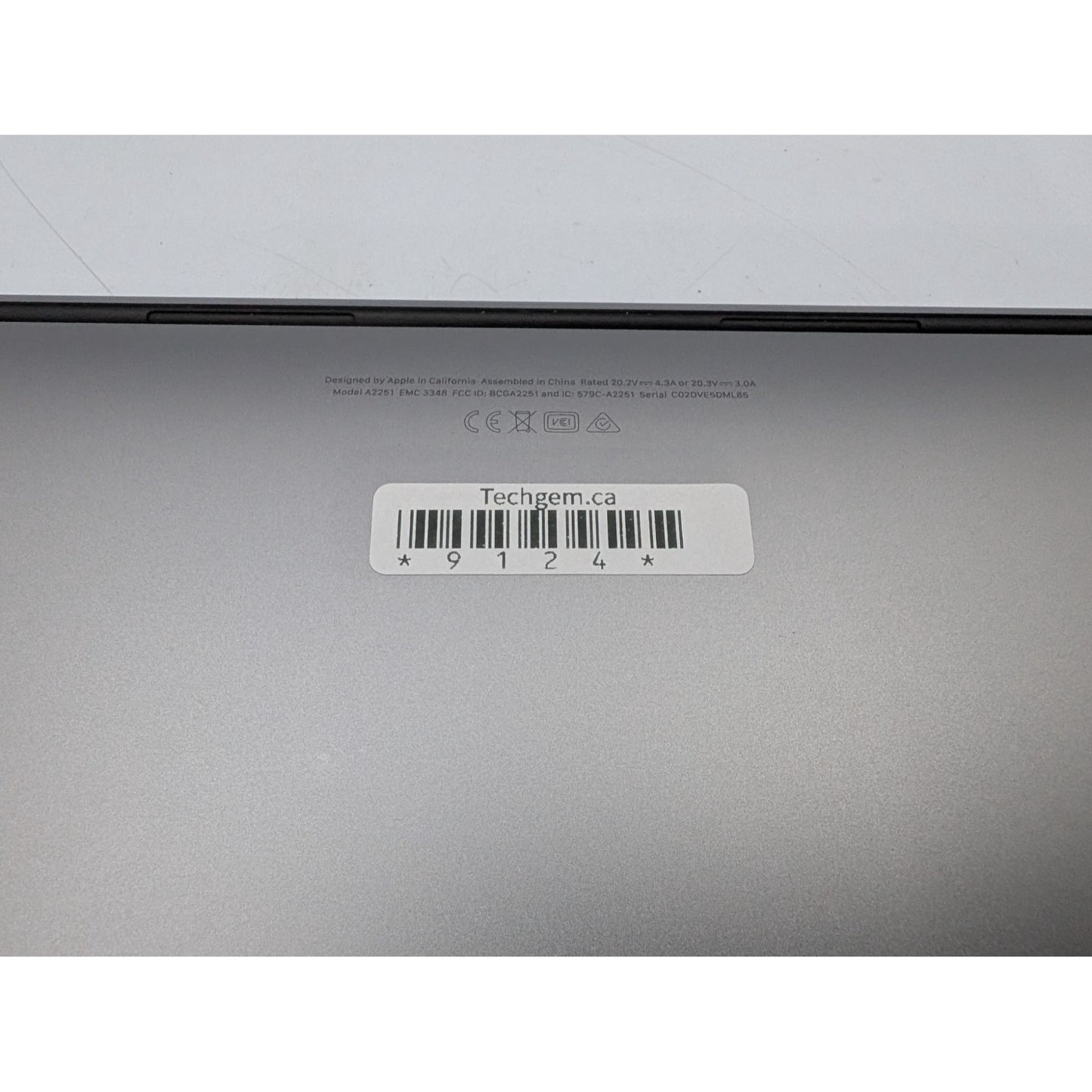 2020 Apple MacBook Pro A2251 13" Intel i7-1068NG7 32 GB 512GB SSD macOS Tahoe