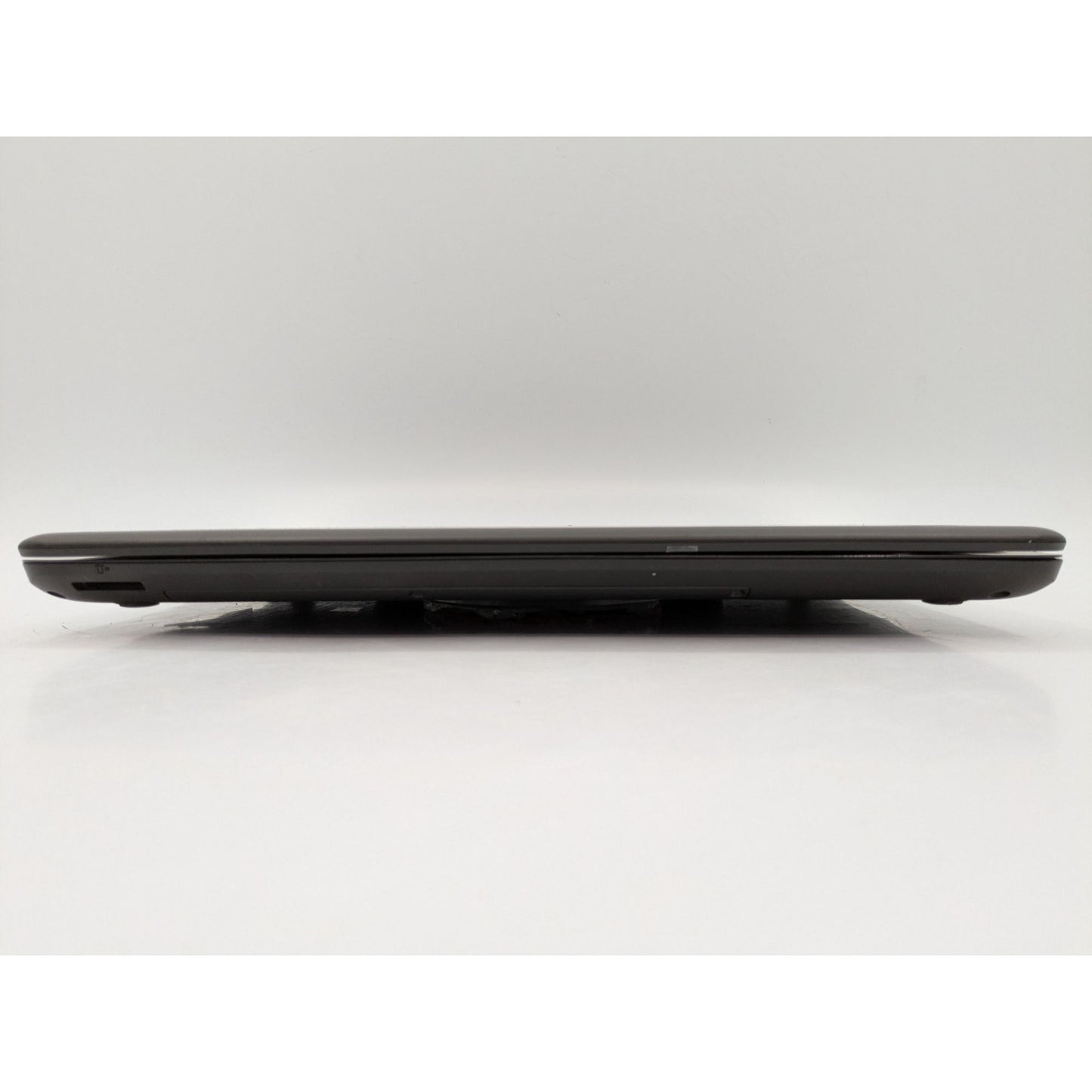 Lenovo ThinkPad E560 15.6" Display Intel Core i7-6500U 2.50GHz 4GB RAM Laptop