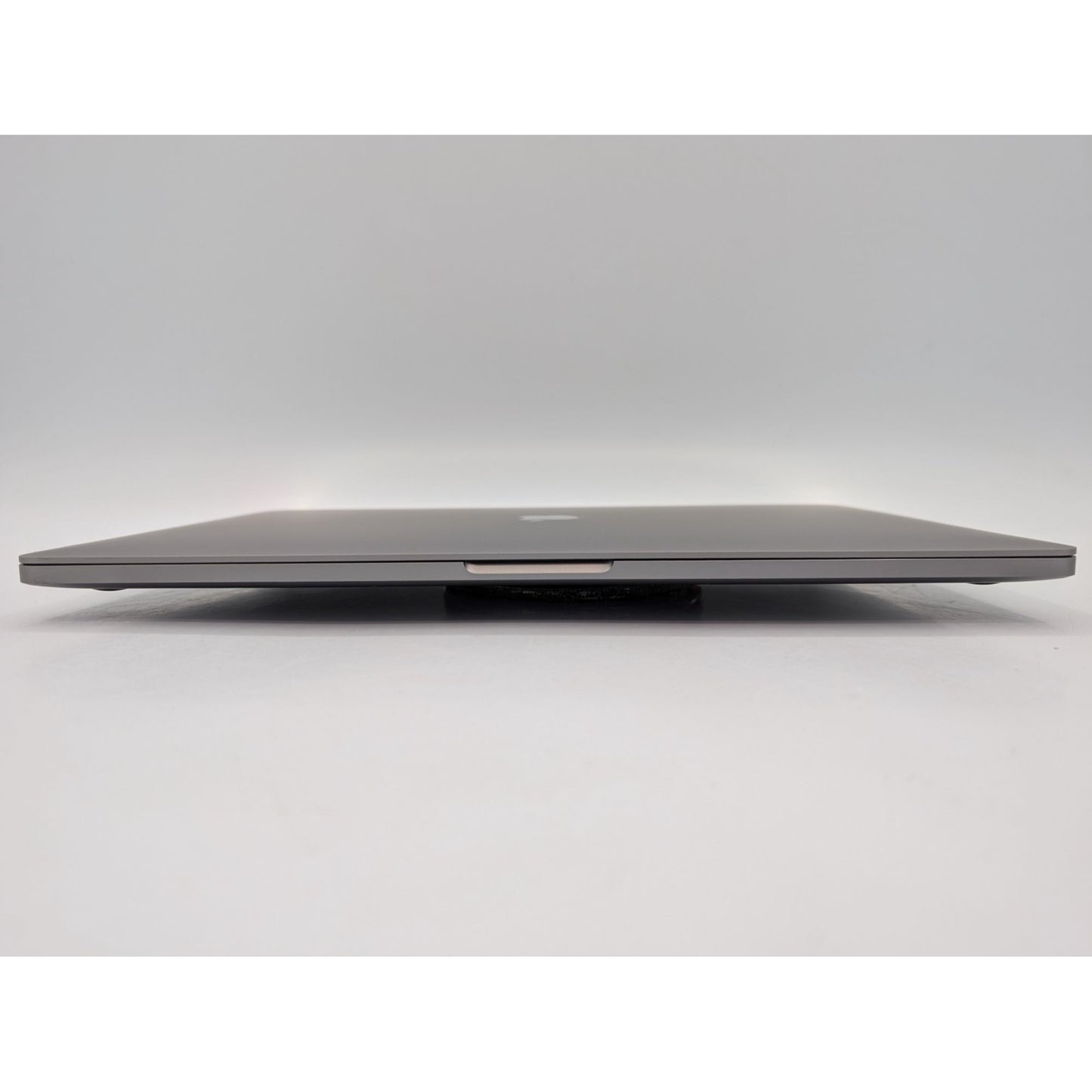 2019 Apple MacBook Pro A2141 16" Intel Core i7-9750H 16GB  RAM 512GB SSD 2.6GHz