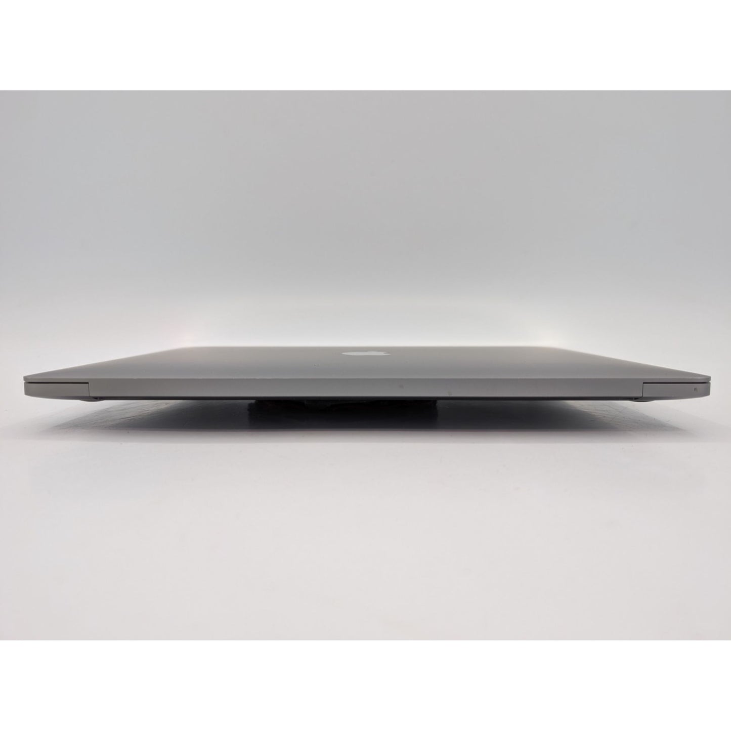 2020 Apple MacBook Pro A2251 13" Intel Core i7-1068NG7 32GB RAM 512GB SSD macOS