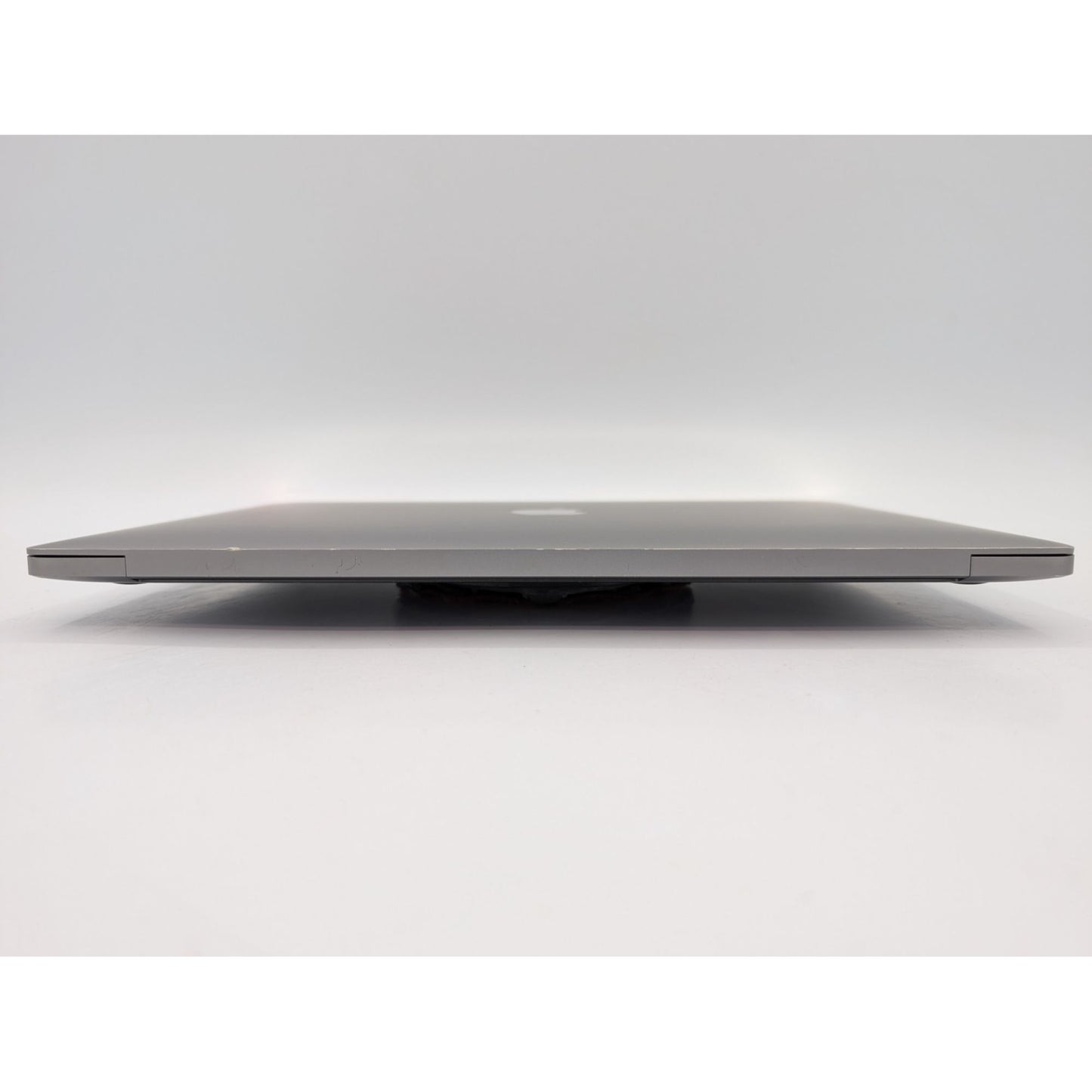 2020 Apple MacBook Pro A2251 13" Intel Core i7-1068NG7 32GB RAM 512GB SSD 2.3GHZ