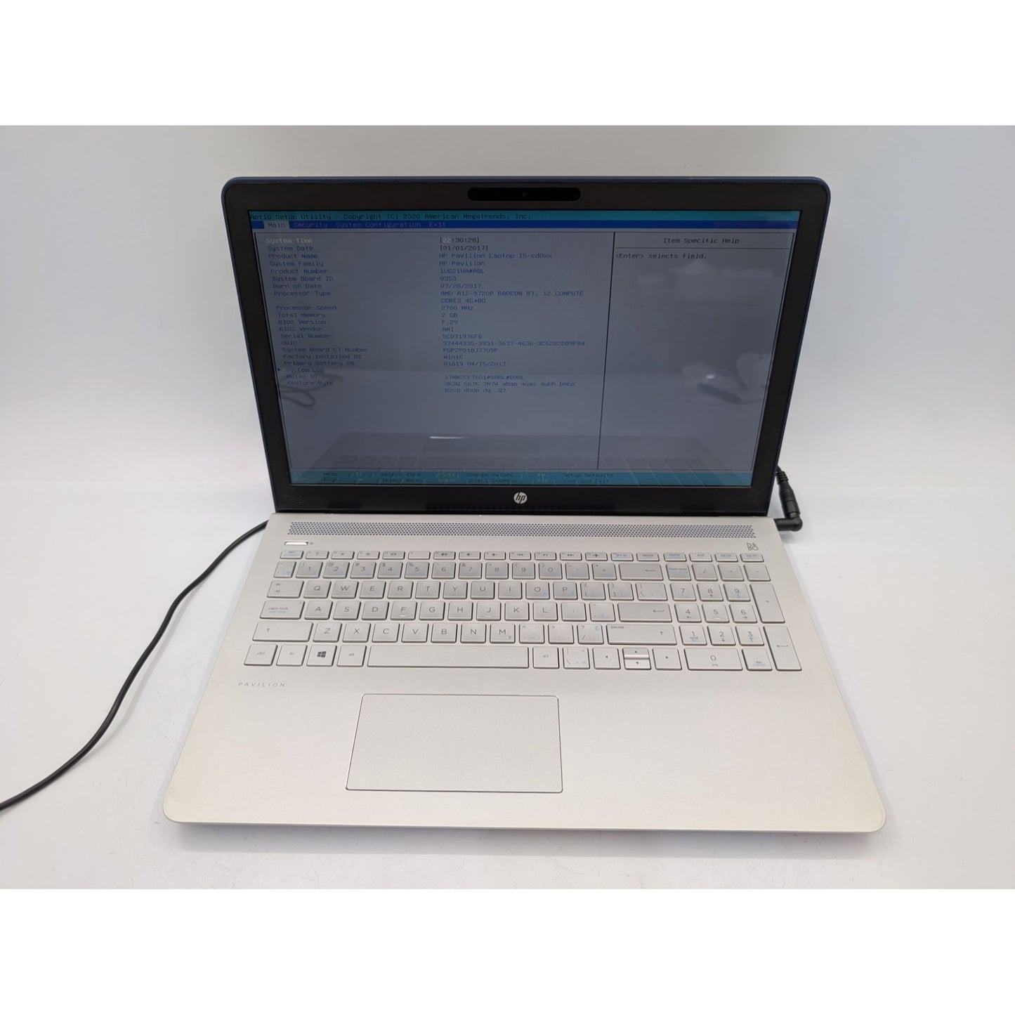 HP Pavilion 15-CD007CA 15.6" AMD A12-9720P 2.70 GHz Processor Silver Laptop