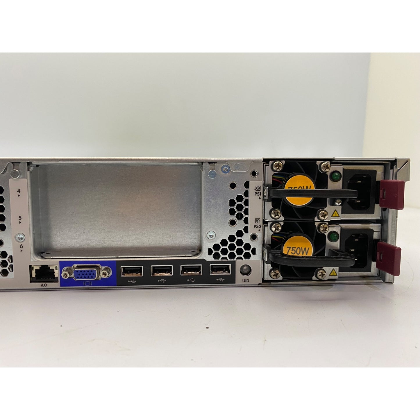 HP ProLiant DL380p Gen8 Server Intel Xeon E5-2667 2.90GHz 32GB RAM iLO 4 Self-Test Error