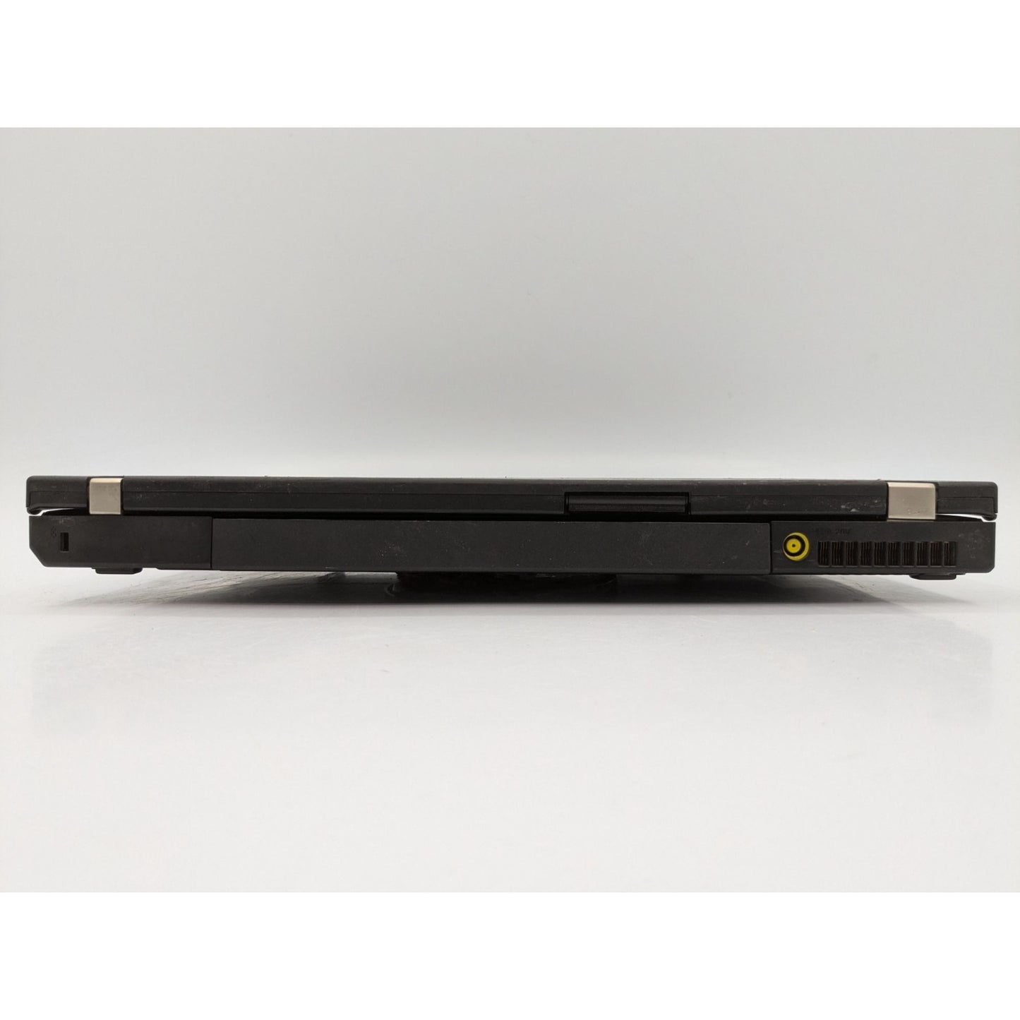 Lenovo ThinkPad T500 15.6" Display Intel Core 2 Duo P8600 2.40GHz 4GB RAM Laptop